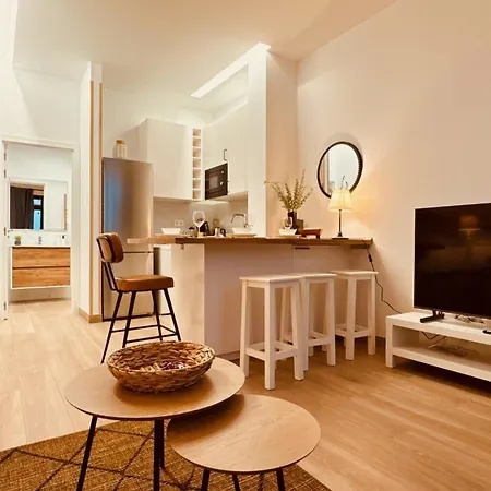 Click&guest - Modern And Luxury Flat B In Apartman
