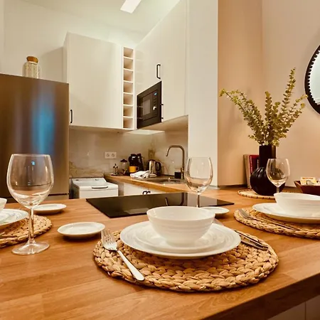 Click&guest - Modern And Luxury Flat B In Apartamento *